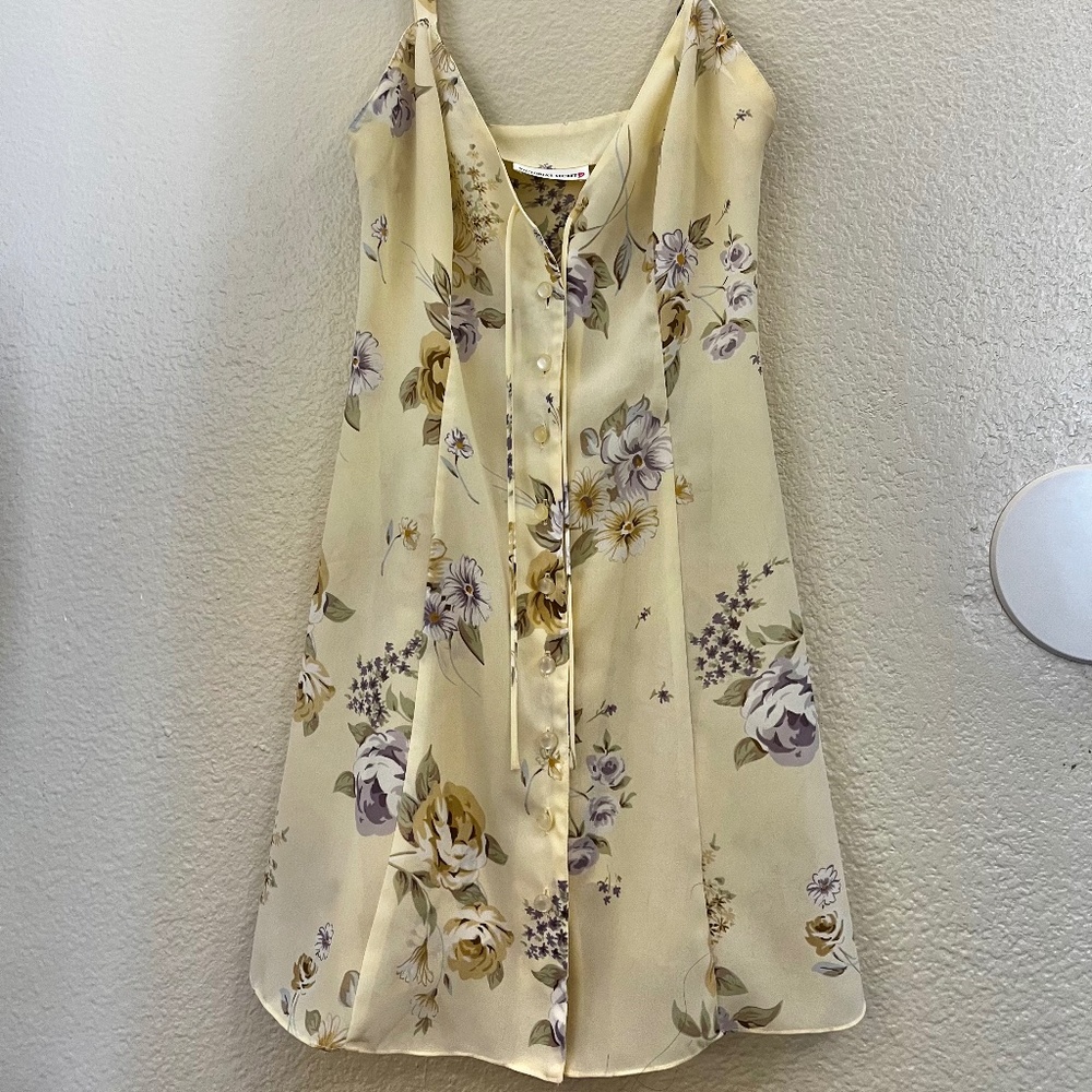 Victoria Secret Set Dress and Robe Pjs Super Cute! Size XS